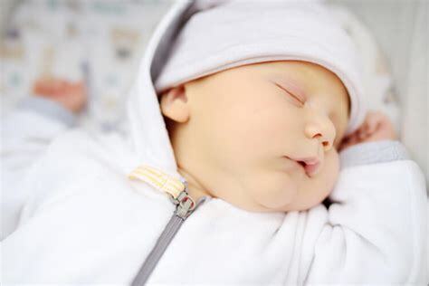 Bebek ve Yenidoğan Fotoğrafçılığında Kullanılması Gereken Ekipmanlar ve Aksesuarlar