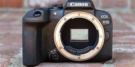 Canon EOS R10: 2022’de Yeni Başlayanlar için Çok Yönlü ve Erişilebilir Aynasız Kamera