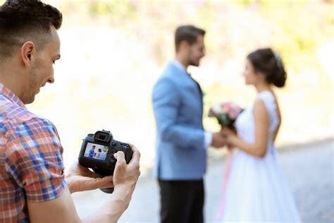 Düğün Fotoğrafçılığı İçin Hangi Makine Önerilir? İncelemeler