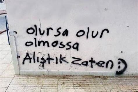 Duvar Yazıları Fotoğrafçılığı: Sokakların Sessiz Çığlıkları