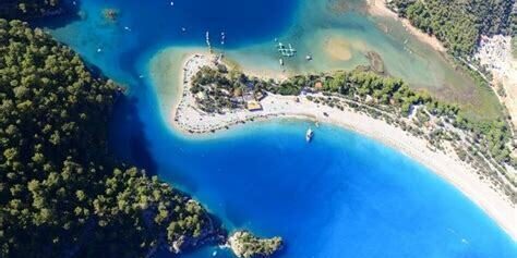 Fethiye Ölüdeniz: Göz Kamaştıran Manzaralarla Fotoğraf Çekim Mekanları Fethiye Ölüdeniz: Göz Kamaştıran Manzaralarla Fotoğraf Çekim Mekanları