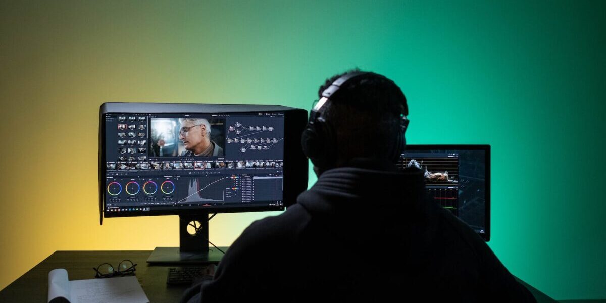 Fotoğraf ve Video Düzenlemek İçin Monitör Rehberi