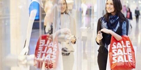 Fotoğrafçılar için Moda Trendlerini Takip Etmenin Önemi