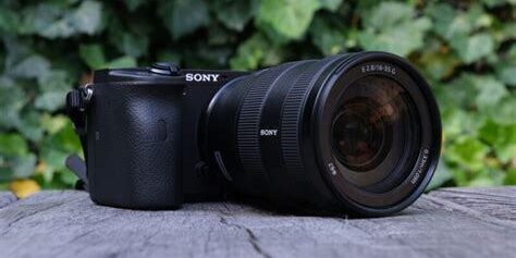 Fujifilm X-A2: 2016’da Amatörler için Kullanımı Kolay ve Şık Aynasız Kamera