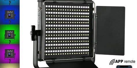 GVM 50RS RGB LED Panel: Renkli Efektler için Çok Yönlü Aydınlatma GVM 50RS RGB LED Panel: Renkli Efektler için Çok Yönlü Aydınlatma