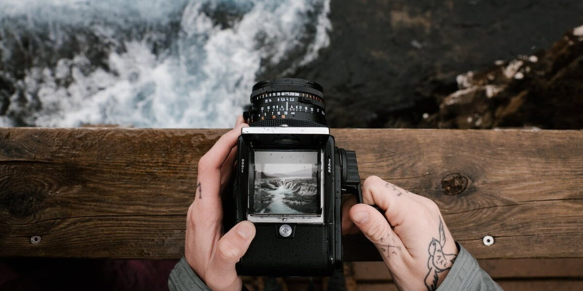 Hasselblad 503CW: Orta Format Analog Fotoğrafçılığın İkonu Hasselblad 503CW: Orta Format Analog Fotoğrafçılığın İkonu
