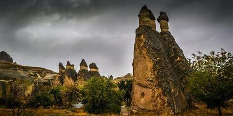Kapadokya’nın Eşsiz Peri Bacaları: Düğün Fotoğrafçılığı İçin Romantik Mekanlar Kapadokya’nın Eşsiz Peri Bacaları: Düğün Fotoğrafçılığı İçin Romantik Mekanlar
