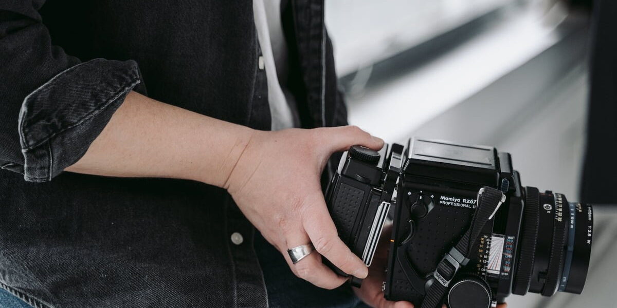 Mamiya RZ67 Pro IID: Stüdyo Fotoğrafçılığında Analog Hassasiyet