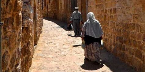 Mardin’in Taş Sokakları: Etnik ve Kültürel Moda Fotoğraf Çekimleri İçin İdeal