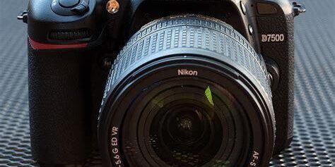 Nikon D7500: Yaratıcı Hobi Fotoğrafçılığı için Gelişmiş Özellikler ve Kolay Kullanım