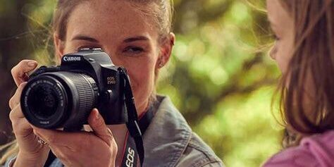 Portre Çekimleri İçin Canon EOS 850D: Yeni Başlayanlar İçin İpuçları ve Teknikler