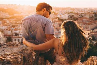 Sanatsal Çıplak Çekimlerde Modellerle İletişim ve Güven Oluşturma
