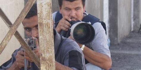 Sebastian Tomada’nın Savaş Bölgelerinde Mobil Fotoğrafçılığı