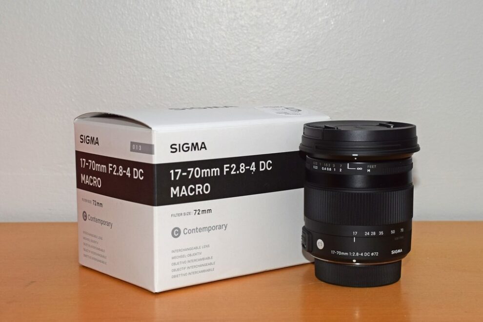 Sigma 17-70mm f/2.8-4 DC Macro OS HSM | C: APS-C Kullanıcıları için Çok Amaçlı Zoom