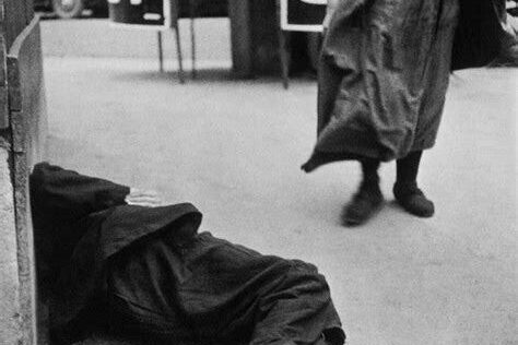Sokak Fotoğrafçılığında "Henri Cartier-Bresson" Tekniği: Anı Yakalamak