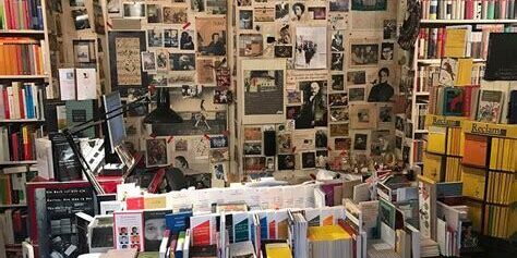 Sokak Kitapçıları ve Edebiyat Fotoğrafçılığı