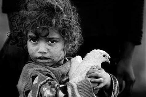 Sokakta Çocuk Olmak: Çocuk Fotoğrafçılığı