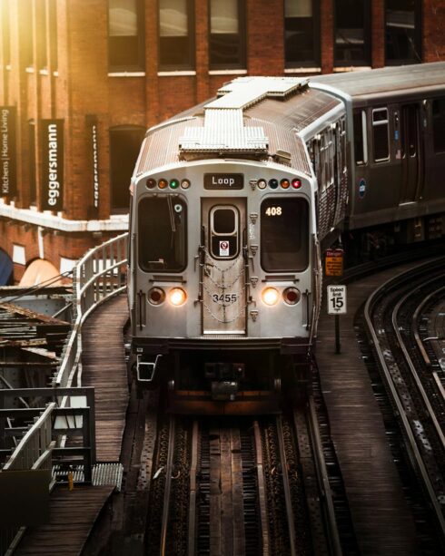 Tren Yolculukları: Rayların Üzerinde Fotoğrafçılık
