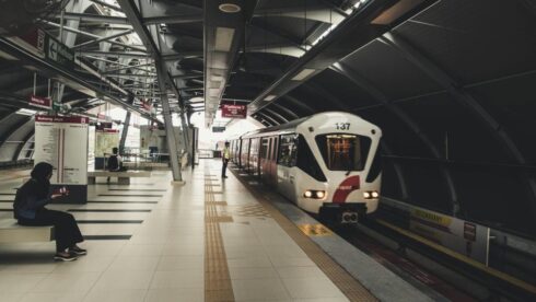 Tren Yolculukları: Rayların Üzerinde Fotoğrafçılık