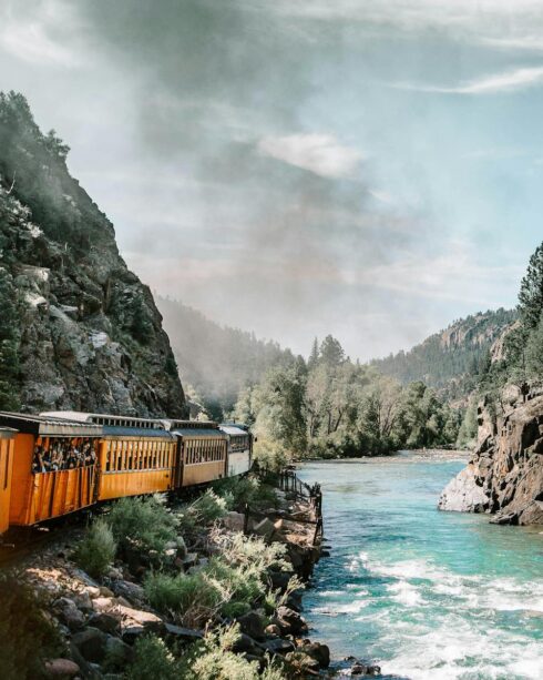 Tren Yolculukları: Rayların Üzerinde Fotoğrafçılık
