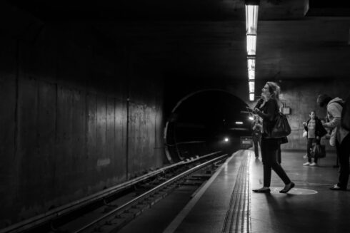 Tren Yolculukları: Rayların Üzerinde Fotoğrafçılık