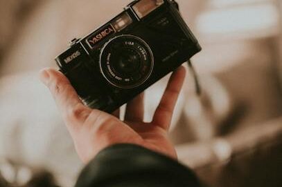 Vintage Fotoğraf Makinelerinin Büyüsü: Nostalji ve Kalite Arasında Bir Yolculuk